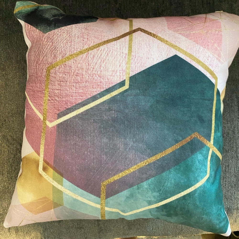 Redbubble pillow case cover and pillow insert